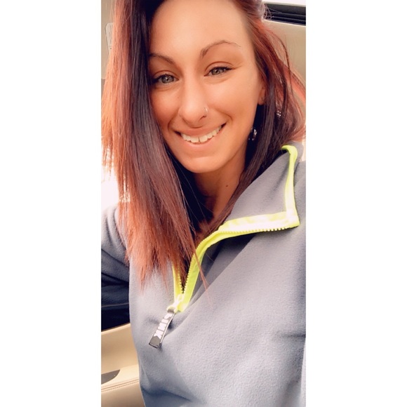 Meet your Posher, Melly Muffins 👙👗👢 - Picture 1 of 10